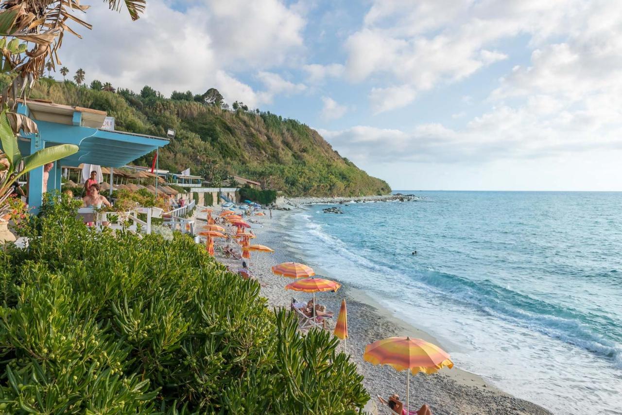 Hotel Villaggio Stromboli Santa Domenica  Exterior foto